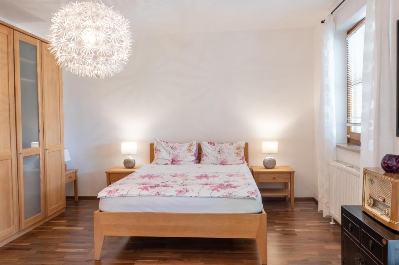 Apartment Salzburg City&Lake Elixhausen Εξωτερικό φωτογραφία